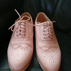 Chic Pink Women's Brogue Flats